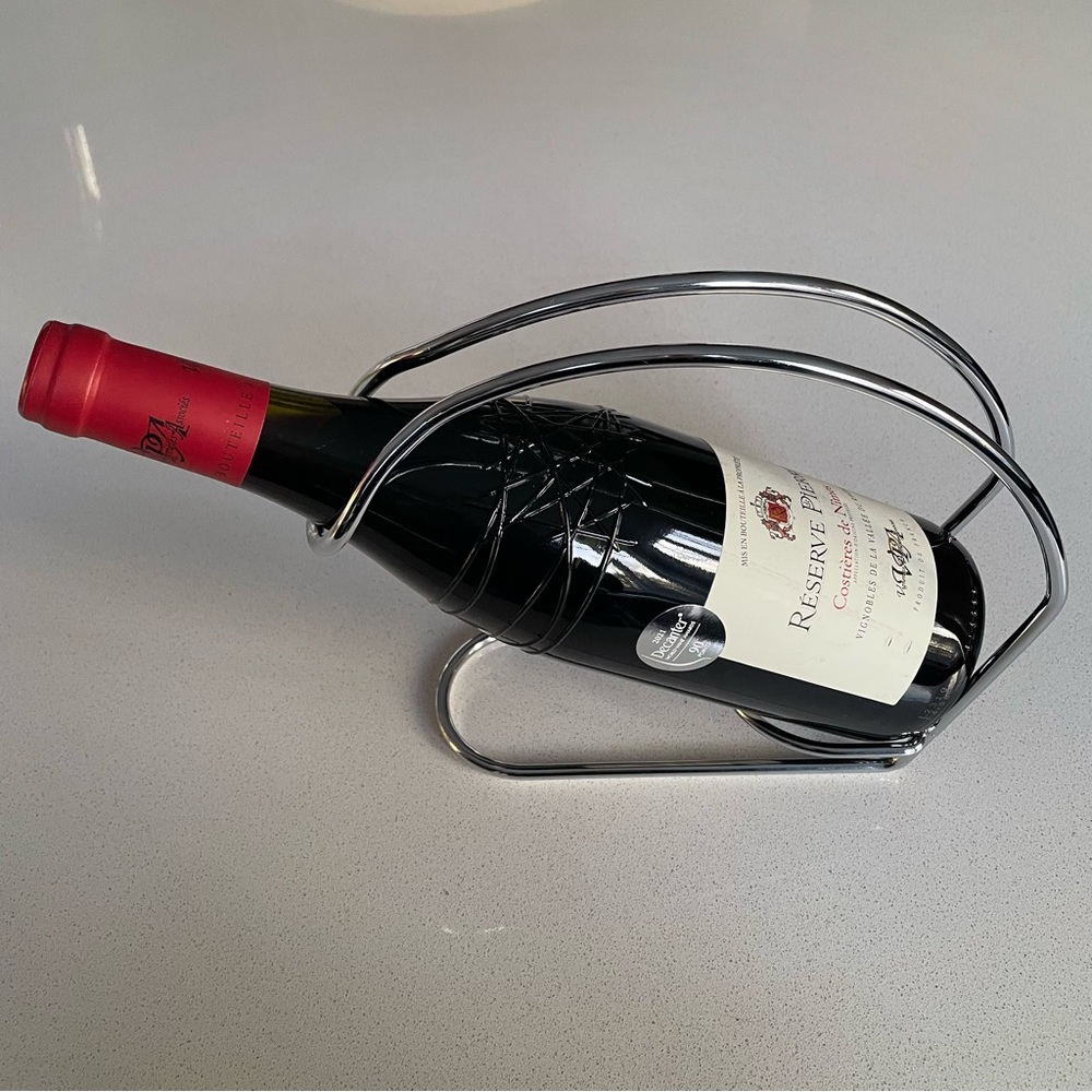 Metal Wine Bottle Holder